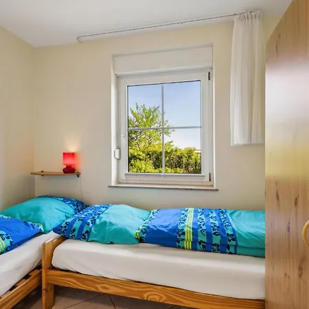 1 Bedroom Cozy In Lägenhet Waren (Mueritz)