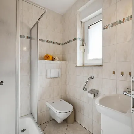 1 Bedroom Cozy In Waren (Mueritz)